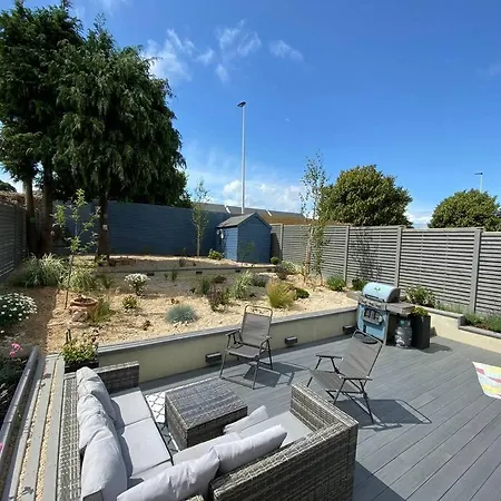 Modern 4 Bedroom In Dublin Cabinteely