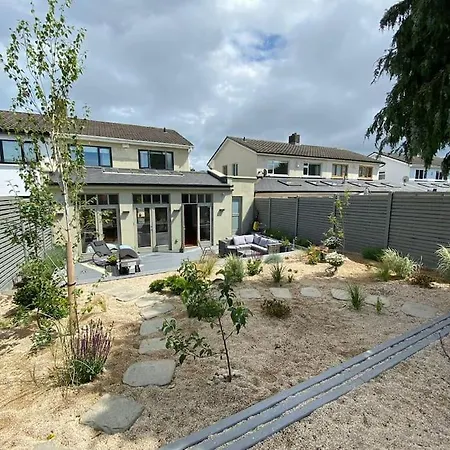 Prázdninový dům Modern 4 Bedroom In Dublin